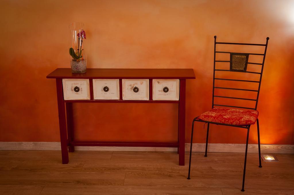 Bed and Breakfast Les 4 éléments Tourrettes-sur-Loup Habitación foto