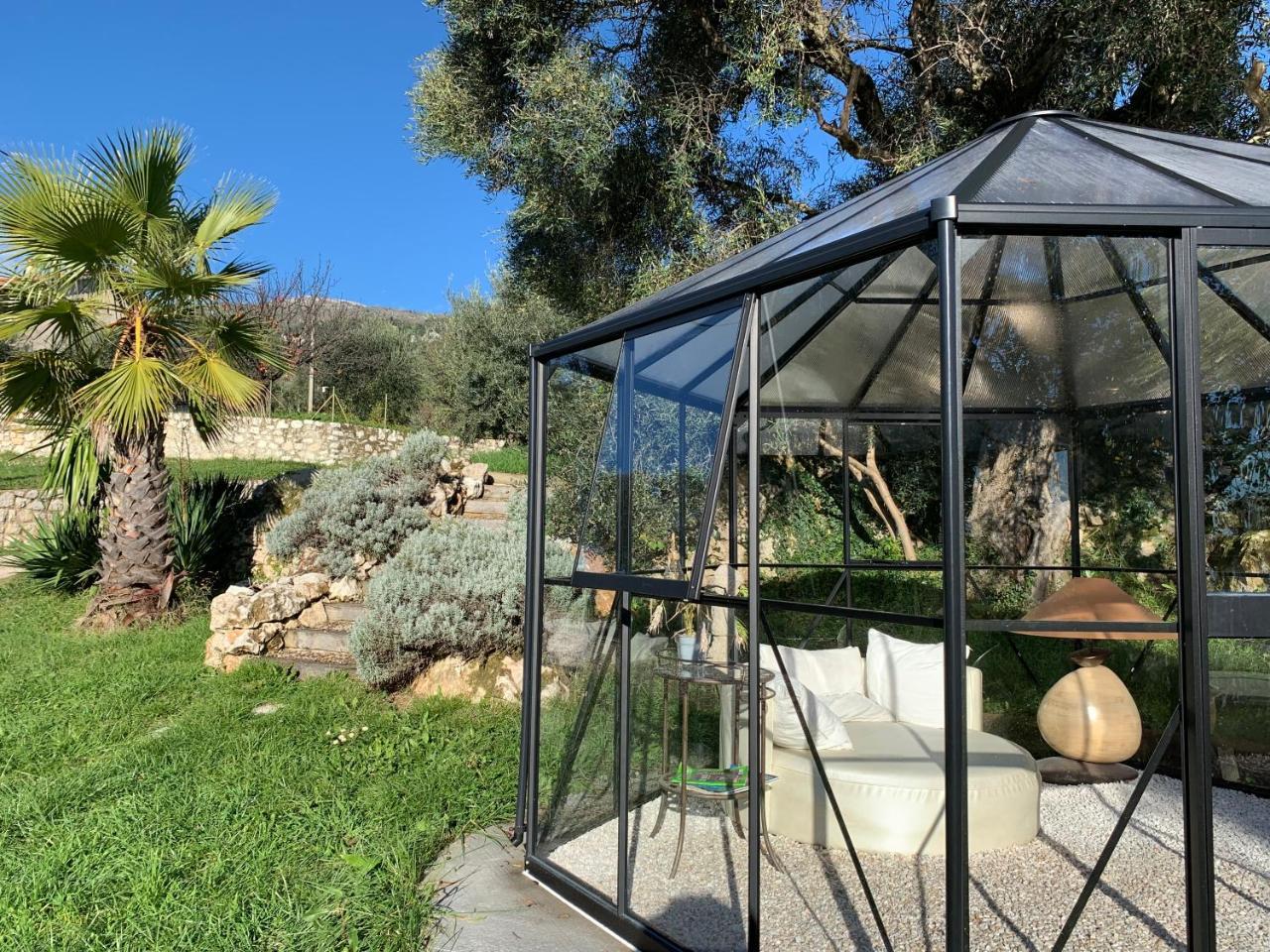 Bed and Breakfast Les 4 éléments Tourrettes-sur-Loup Exterior foto