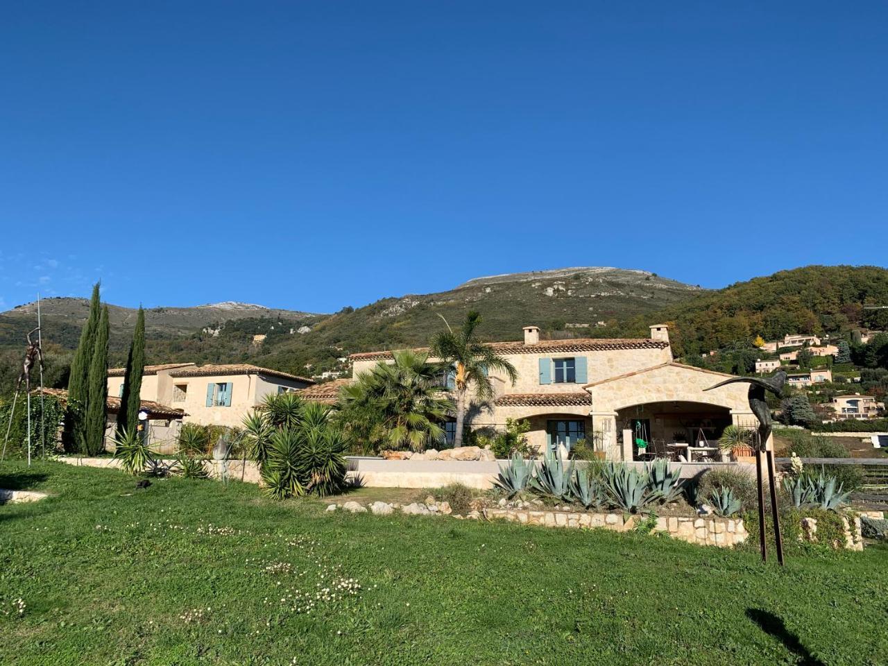 Bed and Breakfast Les 4 éléments Tourrettes-sur-Loup Exterior foto